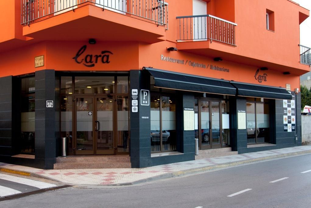 Hostal Lara Llanca Exterior photo